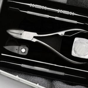 손발톱관리 네일케어 큐티클정리 내성발톱교정 손톱손질