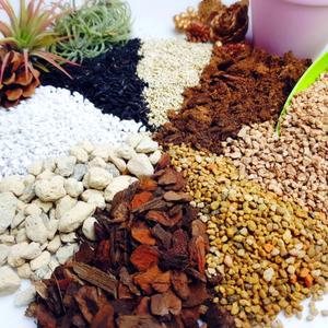 분갈이흙 재료 훈탄 펄라이트 질석 피트모스 코코피트 산야초