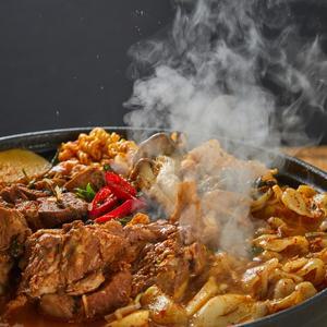 고기듬뿍 국내산 우거지 뼈다귀 해장국 감자탕 5kg(1kgX5팩)