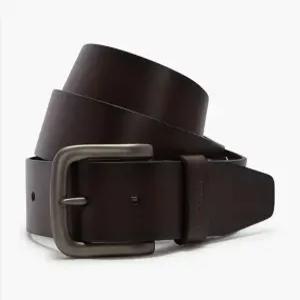 [리바이스]남성 텀블 아이콘  벨트 D5574-0001_KG