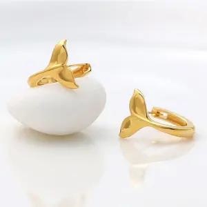 [오노마] ONM 여성귀걸이 14K 꼬리 골드핀 원터치링 고래 귀