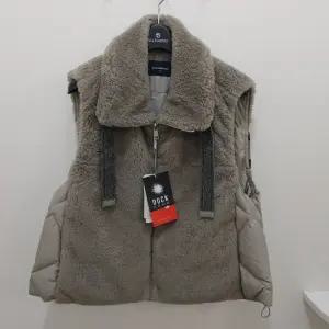 [행복한백화점][올포유]겨울 여성 레트링니트 부클 다운조끼 (카키)  ALVEN--A211