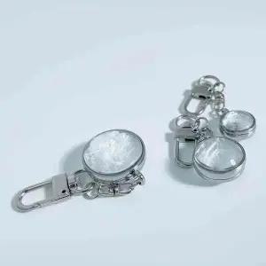 [셀러에이드]반려동물 강아지 고양이 털 보관함 키링 수염 볼록 23cm 28cm 기념품