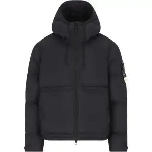 (당일) 25FW 스톤 아일랜드 매트 립스탑 코듀라 블랙 패딩 자켓 K2S1 54100019 S0182 V0029