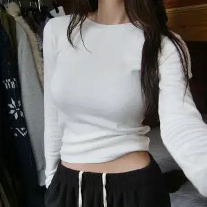 [모코블링]데일리 기모 라운드 티셔츠 기본티 이너티 기모티 라운드넥 슬림핏