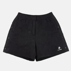 [하프클럽/ 스포르티브] 레귤러핏 패딩 자가드 퀼팅 반바지 QP422THPO6 BLK