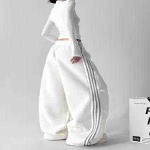 스콕 남성 면바지 겨울 캐시미어 캐주얼 바지 도톰한 기모 통 힛템