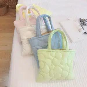 [라일리] Rly 패딩 미니백 파우치 도시락 손가방 핸드폰가방 캔