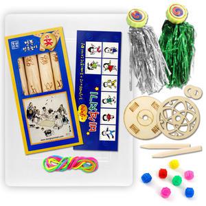 민속놀이 세트 윳놀이 제기차기 공기놀이 비석치기 팽이 실뜨기 전통놀이