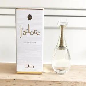 디올 쟈도르 오 드 퍼퓸[미니어쳐/박스 O]5ml