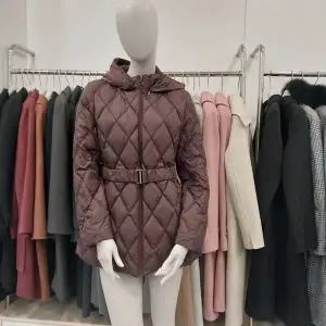 [하프클럽/프로그램]프로그램 NC해운대점 파격할인  탈부착 후드 다운 오리털 패딩 P224D043