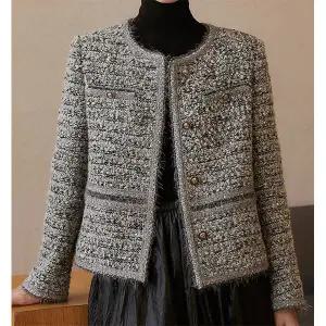 [하프클럽/패션시그널]러블리 엔틱버튼 라운드넥 트위드 자켓 199978