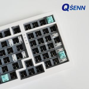QSENN Q99 가스켓 유무선 블루투스 기계식 키보드 베어본 화이트