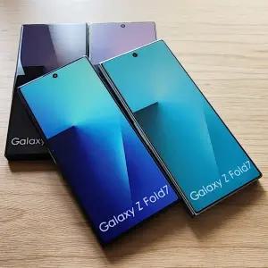 갤럭시 플립7 폴드7 목업 목각폰 목업폰 모형폰 고급 블랙화면/켜진화면
