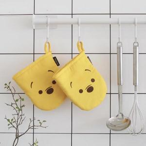 [아트박스]/디즈니 곰돌이 푸 오븐 주방 장갑 냄비손잡이 2p