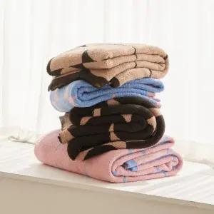 더보드라 카스테라 픽셀 블랭킷 소파담요 무릎담요