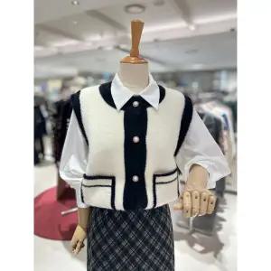 [레코브](김해점)배색 니트 베스트(LC61EYKV601X)