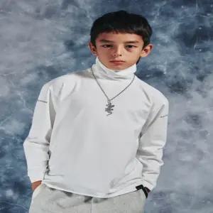 [대구백화점] [블루테일]화이트 풀오버 티셔츠(AZH3TS01WT)