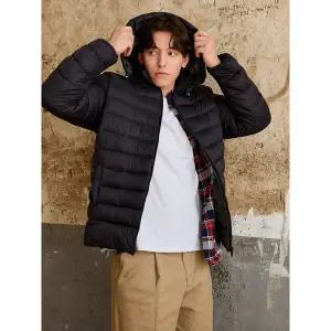 [파라고나][단독기획] 1+1 남성 후드 탈부착 경량 패딩 점퍼 M25HJ401