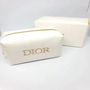 디올뷰티 자가드골드로고수납 파우치 / 디올쇼핑백