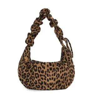 KJ11961 쇼퍼백 데일리백 호피호보백 숄더백 여자쇼퍼