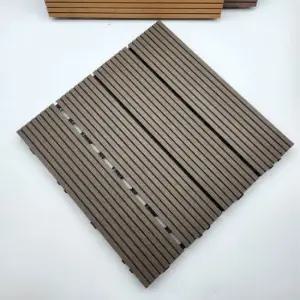 우드st 조립식 데크타일 다크브라운 바닥재 데크타일 베란다데크타일 조립식데크타일