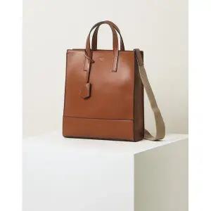 갤러리아 헤지스핸드백 [HJBA4F886W2]남여공용 브라운 로고배색 가죽 토트백