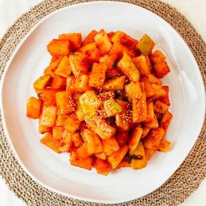 HACCP 인증 전라도 엄마 전통 방식으로 담아 보내는 국산 깍두기 10kg