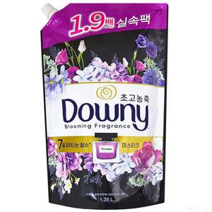 P&G 다우니 초고농축 생화향기 미스티크 리필 1.35L 1개