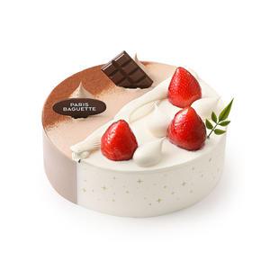 [파리바게뜨] 초코반 딸기반 케이크