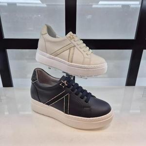 [ELCANTO]엘칸토 HC11 소가죽 여성화 데일리 키높이 스니커즈  S8G6U4K26Ds (S30948086)