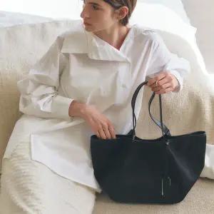 [롯데백화점]조이그라이슨 벌스 쇼퍼백 나일론 LW5SE4250_10