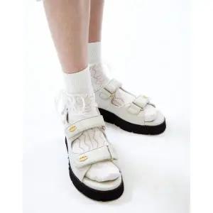 아떼 바네사브루노 [DOUBLE A] 아이보리 더블에이 레더 샌들 AASO4F605IV 799527