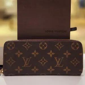 [대구백화점] [루이비통(Louis Vuitton)]루이비통 클레망스 로즈발레린 집업 (장지갑 M61298)