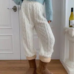 [쉬즈미스]꽈배기 밍크퍼 밴딩 조거팬츠 겨울기모바지 PTS 524 _P352270243