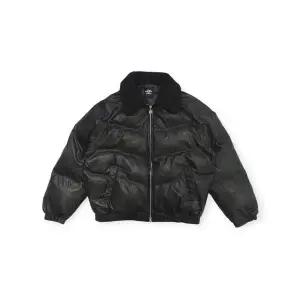 [셀러허브][엄브로] 2025 UQ423CPJN1/WINTER HAVEN 레더라이크 카라형 패딩자켓/BLK1(블랙 (S42242153)