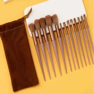 [하프클럽/]3컬러 간편 휴대용 메이크업 소프트 브러쉬 13종세트