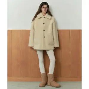 무신사 ST안다르D WOMAN 우먼즈 리버서블 신세틱 스웨이드 시어링 하프 코트 [베이지] 8171343