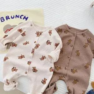 [RGK7MQ9S]아이보리 브라운 와플 베어 아동 우주복204635