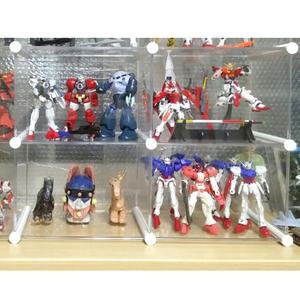 엠블럭 B타입 2층X2칸 4칸형(앞/뒤덮개포함) 건담프라모델장식장 반다이건담진열장