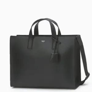 [갤러리아] [헤지스ACC] HJBA5F850BK [KEVIN]블랙 참장식 서류형 크로스 겸용 토트백