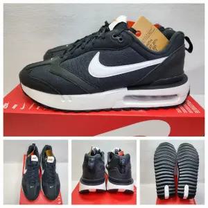 [국내매장용] W나이키 에어맥스 돈 DC4068-001