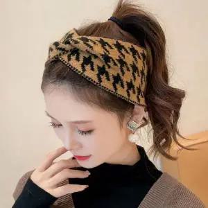 [콩심팥심]하운드체크 니트 헤어밴드 여성 꼬임 패턴 헤어 터번