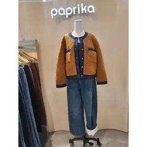 [파프리카](광주신세계)루미앤플로 데님 패치 라운드 무스탕 PH4FUL05Z