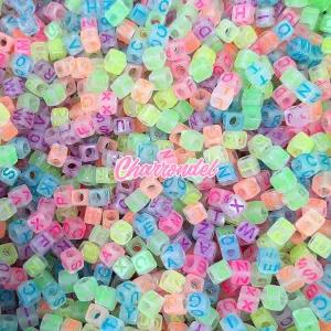 [15g]6mm 큐브 반투명 네온믹스 알파벳 EAB35 알파벳 비즈공예 키링재료