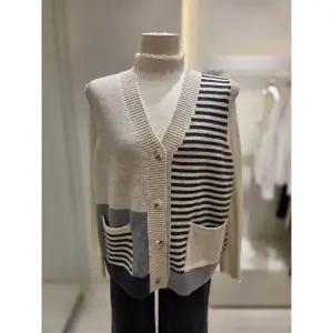 [SOUP](신세계 사우스시티) 스트라이프 배색 니트 조끼 (SBAVKC11)