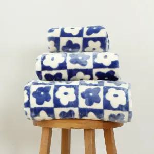 플라워 고밀도2겹 두툼한 밍크담요 무릎담요 차박 캠핑 사무실 다용도 이불겸담요 3size