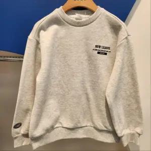 에스핏 HC23 베이직 기모 맨투맨 티셔츠  SJY711MKRT02