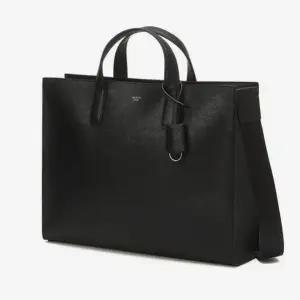 [헤지스](대전신세계)[KEVIN]블랙 참장식 크로스 겸용 토트백 HJBA5F850BK