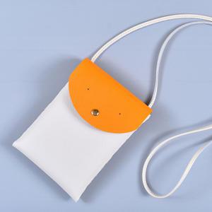 [레더키트] 수업용 천연사피아노가죽 공예DIY키트 바느질없는 투톤 펀칭크로스백 만들기 1세트 랜덤색_유치 유아동 지역아동 방과후 복지 문화센터